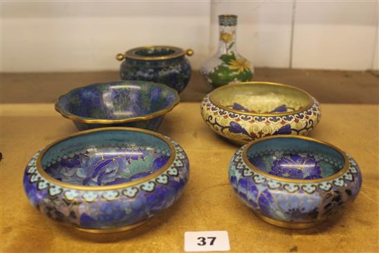 5 cloisonne enamel dishes & a vase